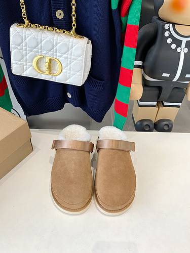 Picture of UGG Shoes Women _SKUfw148681905fw